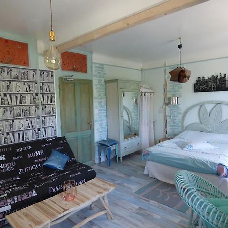 Beau Site Guimauve Et Vieilles Dentelles Bed and Breakfast Royères-Saint-Léonard Eksteriør billede